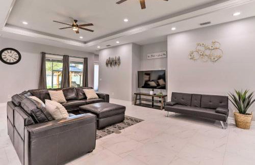 St Pete Escape w/ Patio & Yard: 6 Mi to Beach - Photo 4