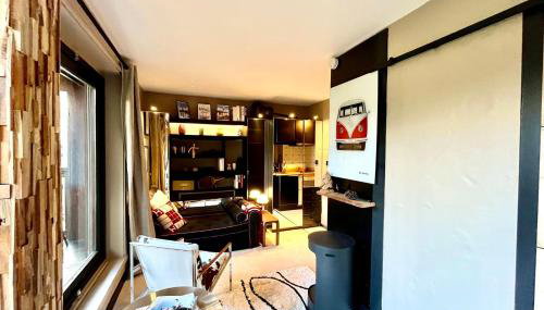 Bright apartment with balcony and pool - Foto 2