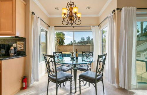 @ Marbella Lane - Captivating Home in Rowland Hts - Foto 14