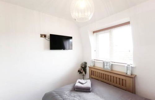 Entire 3 bedroom house 5 minutes from the beach - Foto 15