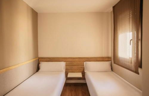 Milà Apartamentos Barcelona - Foto 48