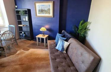 Rumer Hill House a unique boutique styled place to stay in Cannock close to A5 the McArthur Glen outlet - Foto 7