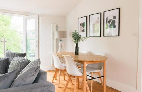 Contemporary 2 Bed Loft Honor Oak, London Apt - Photo 22