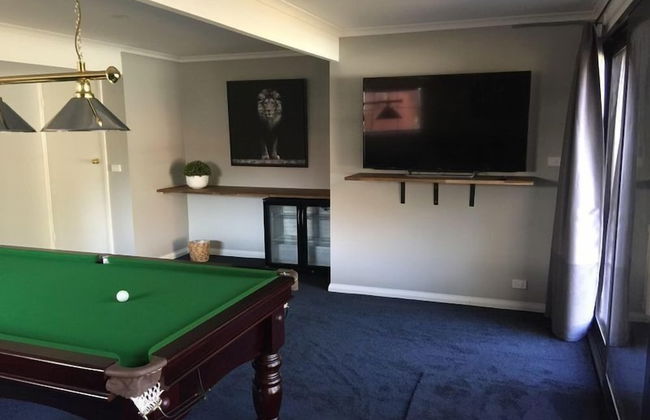 Tudor House - Large Family Home - Foto 16