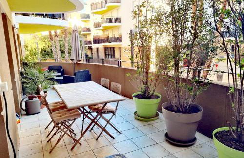 Grand appartement avec garage et terrasse - Photo 1