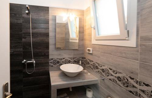 Litsa Rooms - Photo 3