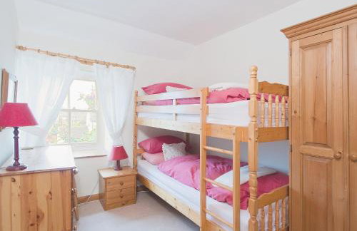 Holly Cottage - Photo 10