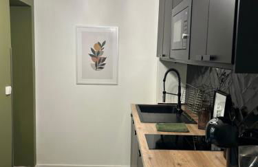 Appart'TERRASSE - 20mn STADE U ARENA - CHAMPS ÉLYSÉES - RER A - Foto 5