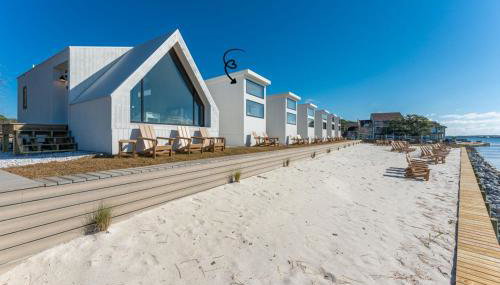 Luxury Waterfront Cabin 2 - Foto 1