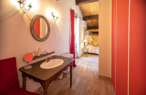 Le Mas pierre et soie - Photo 31