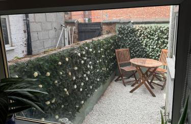 Altrincham House - 2BR - Sleeps 6 - WiFi - Parking - Foto 14