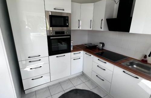 Apartment Ferienwohnung mit Grünem Blick Terrasse & Neu saniert Bordinghaus 24h Check-In in Freudenberg am Main - Foto 3