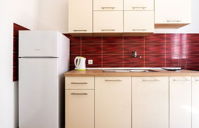 Simplistic Apartment in Rogoznica near Sea Beach - Foto 20