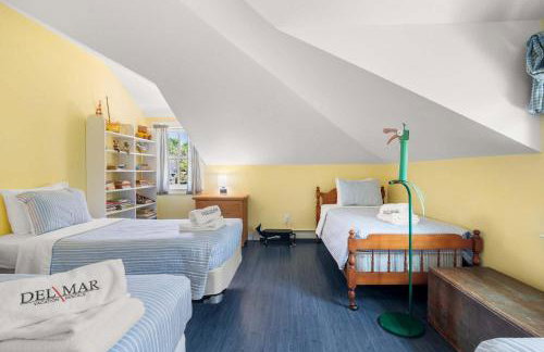 Stunning Water Views Sleeps 14 - Foto 33