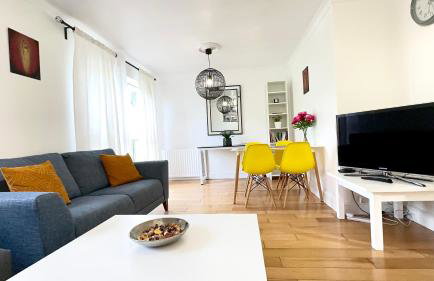 Amazing Location - City of London- 2 Bedroom Stunning Canal View House With Private Garden,Parking & Balcony - Foto 1