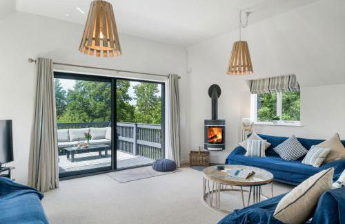 The Little Hawthorns - Photo 7