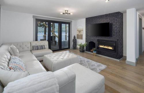 Casa Las Nubes NEW! Whatcom Lakefront Cabin/HotTub - Foto 40