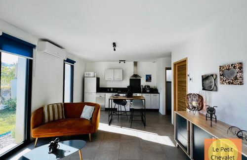 LOGIS DES ROCHES - 2 VILLAS VUE EXCEPTIONNELLE - Le Petit Chevalet, Le Grand Sabouillon - Foto 12