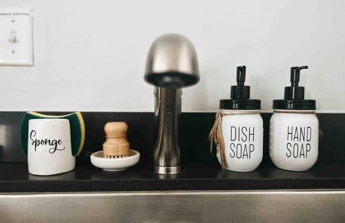 The Downtown Blue Bungalow Escape - Foto 15