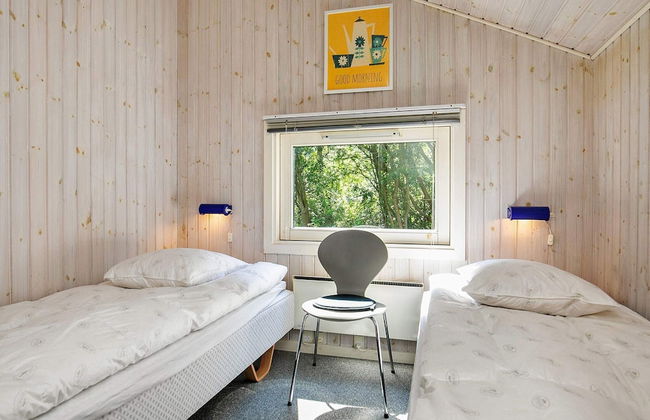 8 Person Holiday Home in Martofte - Foto 11