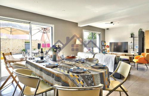 LocaLise - M7 - La grande Ty Awenig au Guilvinec - A quelques pas des plages, du marché, du centre et du port du Guilvinec - Wifi inclus - Draps inclus - Foto 4