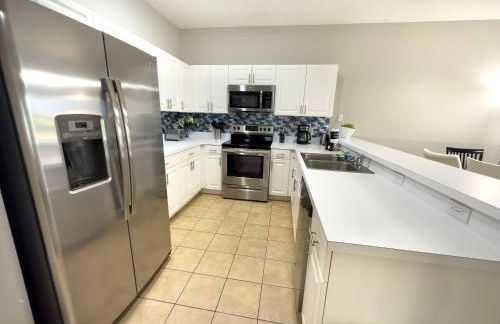 Comfortable Apart 4Bdrm3Bath- 4 miles to Disney - Foto 11