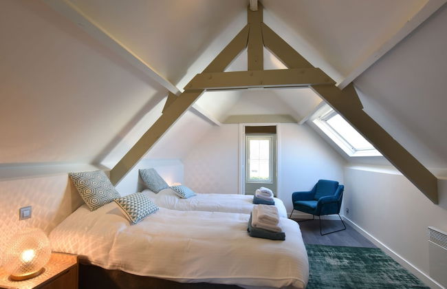 Luxury Villa in Sint-Idesbald with Hot Tub - Photo 17