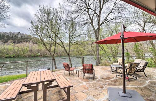 White River Fishing Escape with Deck and Patio! - Foto 25