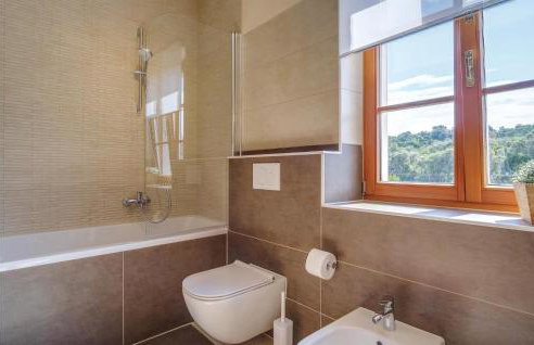 Pet Friendly Home In Sveti Jakov - Foto 40