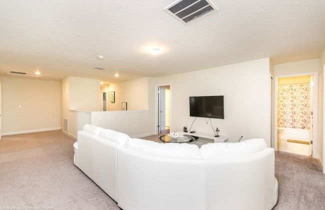 Bring The Whole Family Gate 9 Bedroom 5 Bath 9 Villa by Redawning - Photo 27