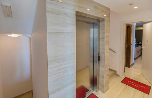 BEACH FRONT VILLA FRAN - DELUXE PENTHOUSE SUITE with private pool - Foto 11