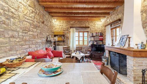 Stone Mountainhouse near Kalavryta, North Peloponnese, Greece - Photo 5