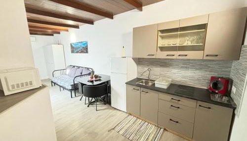 Mi casita Tenerife Sur Free WIFI e AC - Foto 2, stove