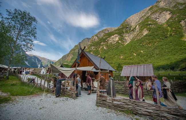 Tour por los fiordos noruegos: Tren de Flåm y paseo en barco por Nærøy - Foto 6
