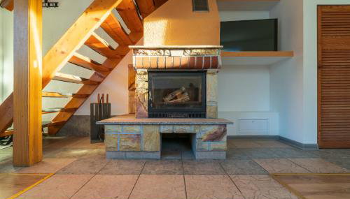 Uroczy domek nad jeziorem - Foto 2