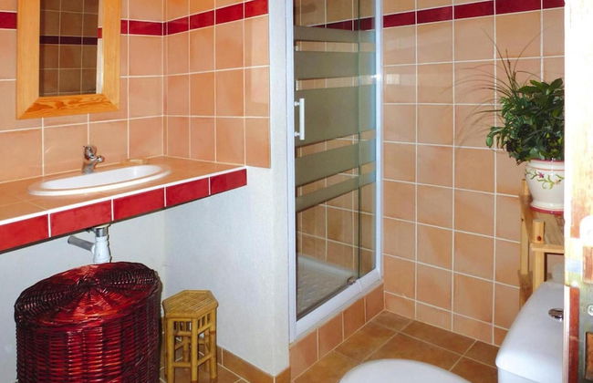 Private Garden House in Redortiers - Foto 15