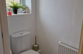 Well Furnished 3 Bedroom House in a cosy estate in Bolton - Foto 37