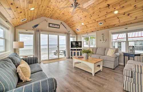 Charming Modern Cottage on Houghton Lake! - Photo 5