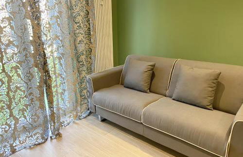 Casa di Laura mono e bilo di fronte Ospedale San Raffaele - Foto 10