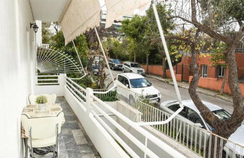 Sunny and Quiet 1 Bedroom Apt - Photo 7