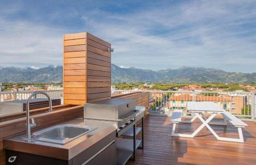 Beachfront Penthouse with private parking - Foto 16