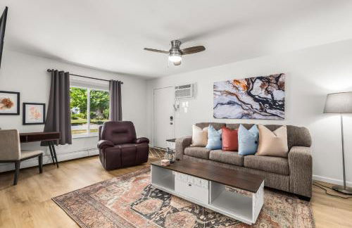 Bright & Spacious 2 Bedroom, Quiet - Foto 6