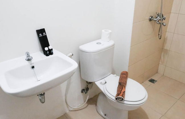 Serene And Comfy Studio At Tamansari Prospero Sidoarjo Apartment - Foto 13