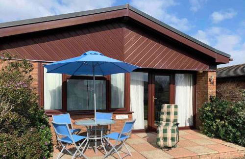 Lovely 5 Person Chalet in St Margaret's at Cliffe - Foto 32