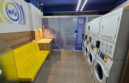 Para casais, prédio beira mar, em frente à Roda Gigante - Foto 8