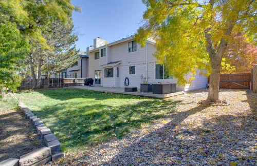 Family-Friendly Aurora Vacation Rental with Yard! - Foto 40