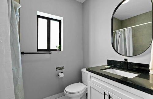 Comfortable Townhouse - Free Parking Included - Foto 16