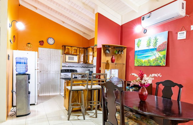 St Mary Mins Away From Ocho Rios 2 bed Ocean View Villa - Foto 20