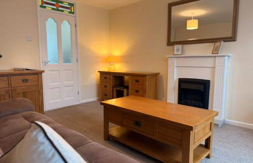 Ajax House by GB Short Stays 2 Bed house Sleeps 4 - Foto 10