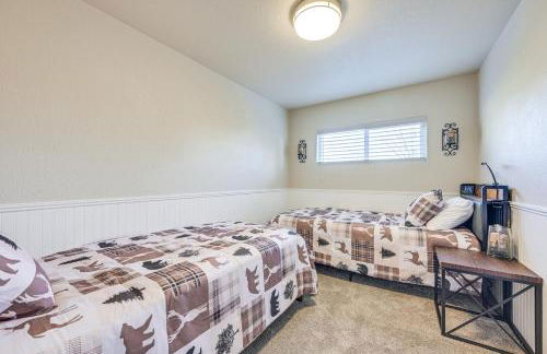 Family-Friendly Cottage with Playground in Centralia - Photo 17